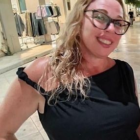 Valentina, Babysitter a Castiraga Vidardo