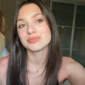 Elisa, Babysitter a Formigine