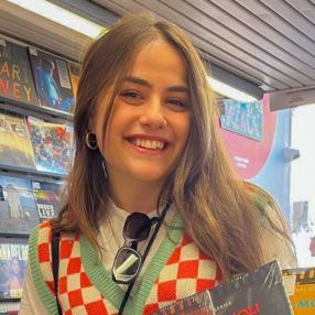 Marinela, Babysitter a Vago