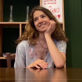 Laura, Babysitter a Torre Pellice