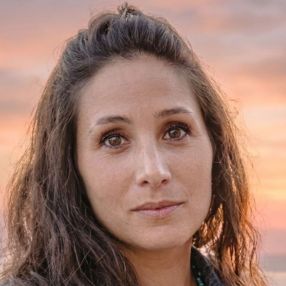 Alessandra, Babysitter a Sassari