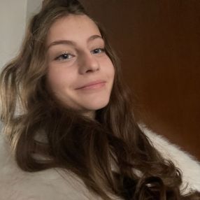 Stefania, Babysitter in Pogliano Milanese