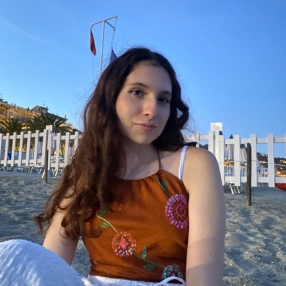 Guenda, Babysitter in Finale ligure