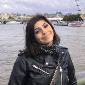 Valentina, Babysitter a Genova