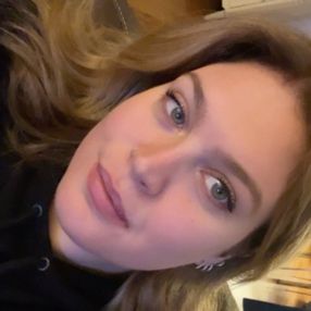 Greta, Babysitter a Teramo