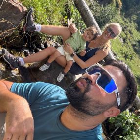 Andrea, Family in Cornaredo