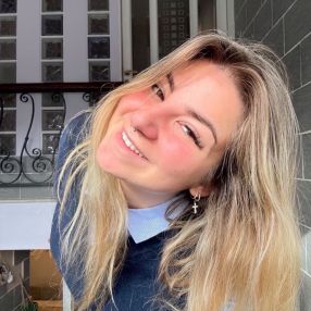 Hilary, Babysitter a Termoli