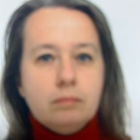 Iulia, Babysitter in Mantova