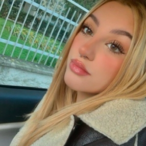 Tosca, Babysitter in Lastra a Signa