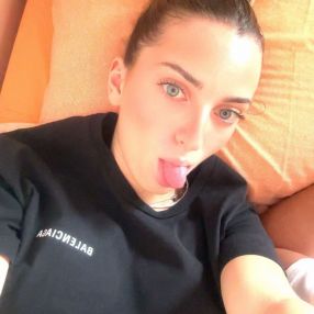 Silvia, Babysitter a Provincia di Cosenza