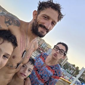 Eliana giorgia, Famiglia a Crotone