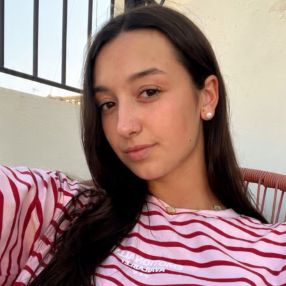 Ariel, Babysitter a Bagno A Ripoli
