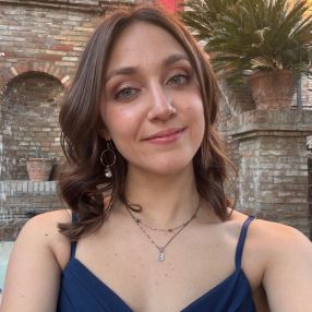 Benedetta, Babysitter a Provincia di Reggio Emilia
