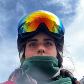 Alesia, Babysitter in Andora