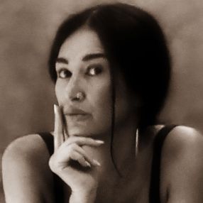 Linda, Babysitter a Carrara