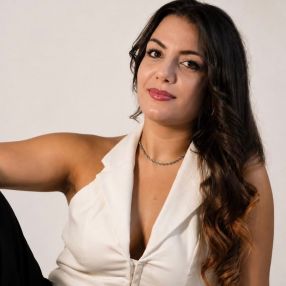 Chiara, Babysitter a Cagliari