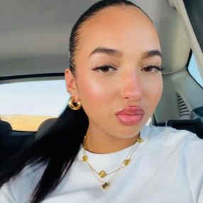 Houda, Babysitter a Forlimpopoli