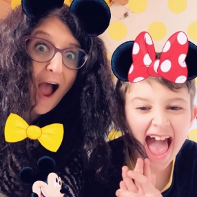 Eva, Famiglia a Genova