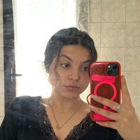 Samira, Babysitter a Sovere