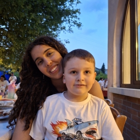 Ivana, Babysitter in Zané