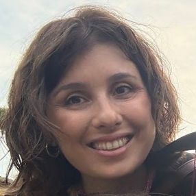 Elisa, Babysitter a Assisi