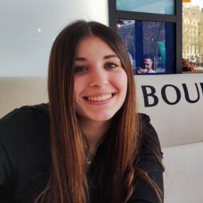 Giulia, Babysitter in Sondrio