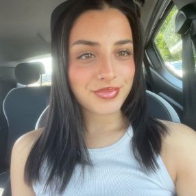 Mariaines, Babysitter in Agrate Brianza