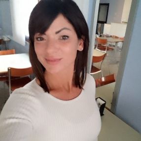Natascia, Babysitter a Lograto