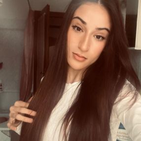 Jassmine, Babysitter in Chiusa di Pesio