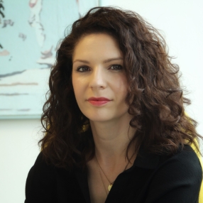 Ivana, Famiglia a Montale