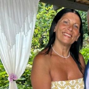 Lucia, Babysitter a Nocera Superiore