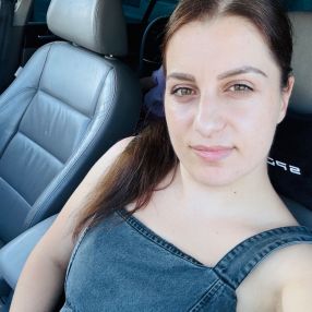 Nadire, Babysitter a Massa lombarda