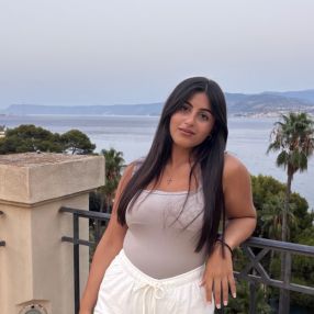 Giulia, Babysitter a Rosarno