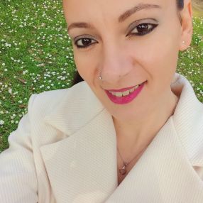 Chiara, Babysitter a Montesilvano
