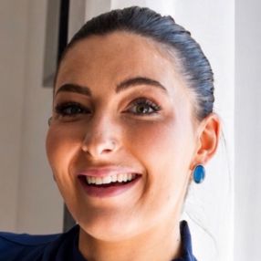 Alessia, Babysitter a Montichiari