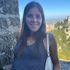 Francesca, Babysitter a Sotto il Monte Giovanni XXIII