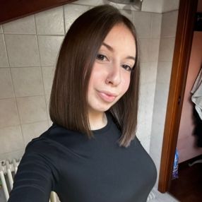 Ilaria, Babysitter a Castelletto sopra Ticino