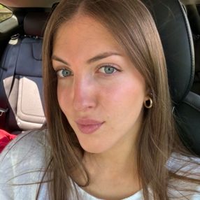 Silvia, Babysitter a Provincia di Vicenza