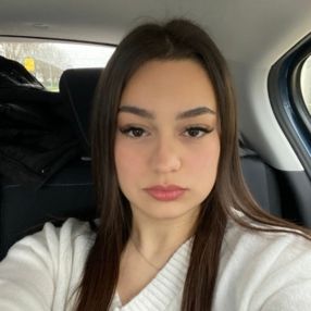 Benedetta, Babysitter a Vigonovo