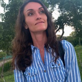 Elsa, Babysitter a Modena