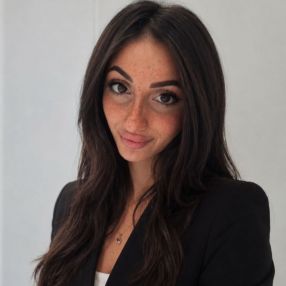 Wissal, Babysitter a Maranello