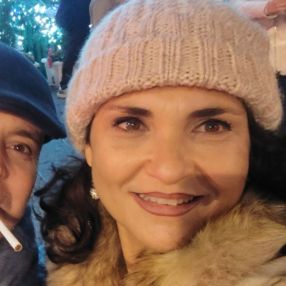 Marinella, Babysitter a Sant'arpino