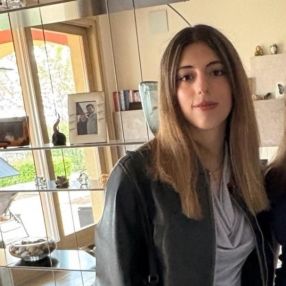 Ludovica, Babysitter a Chiugiana