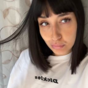 Alessia, Babysitter a Caltanissetta