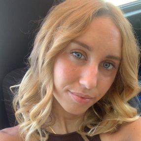 Virginia, Babysitter in San Martino in strada
