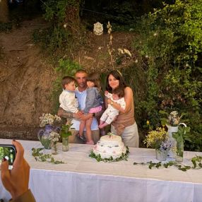 Giuliana, Famiglia a Pescara