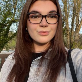 Angelica, Babysitter a Novafeltria