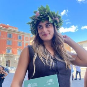 Asia, Babysitter a Campi Bisenzio