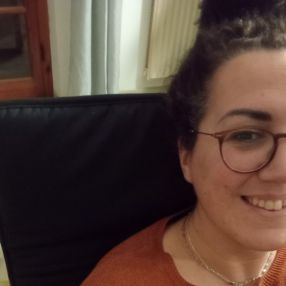 Laura, Babysitter a Venturina Terme