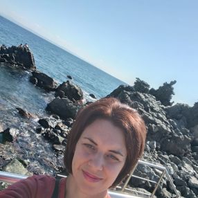 Giusi, Babysitter a Trecastagni